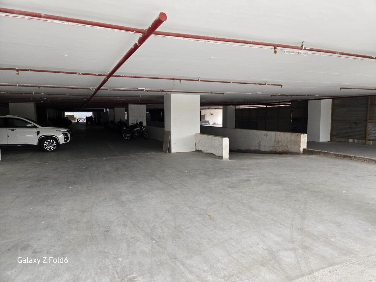 Bare Shell Office Space – photo 2