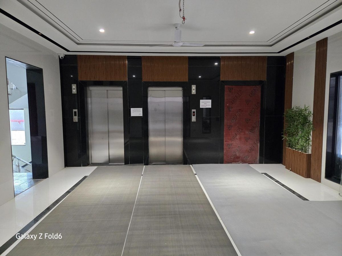 Bare Shell Office Space – photo 2