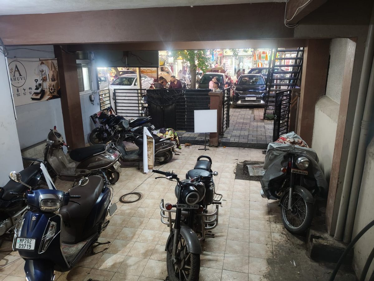 2 BHK Apartment in Mahalakshmi Nagar – photo 4