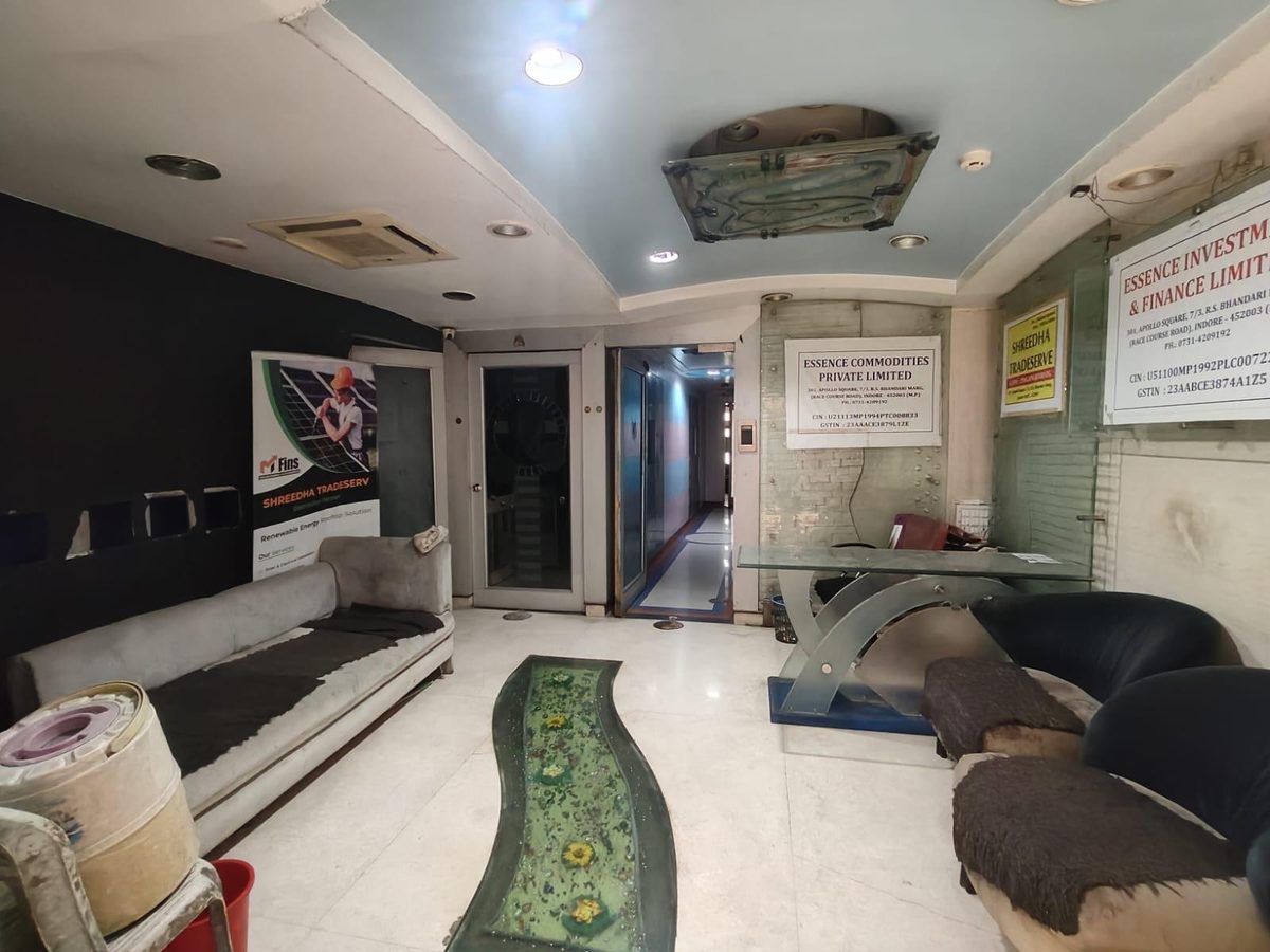 Ready to move Office Space for Sell – photo 1