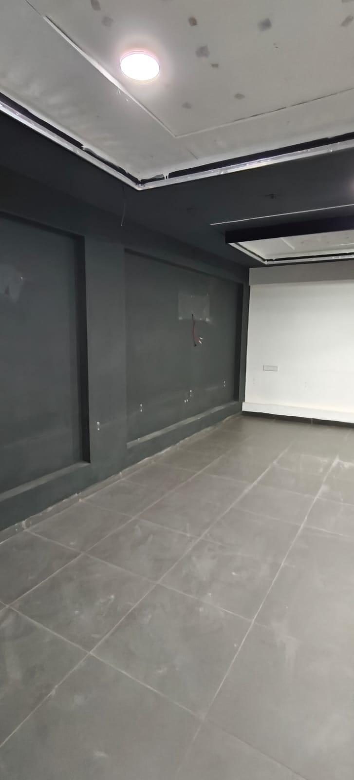 Commercial Showrooms for Lease – photo 2
